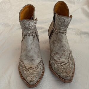 Old Gringo Distressed White Boots